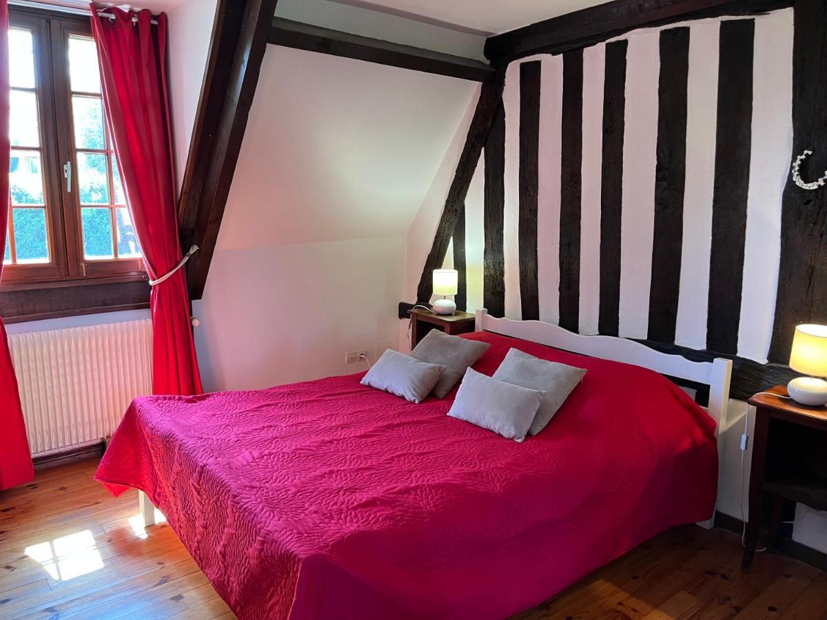 Villa Le Domaine des Tostes à Bonneville-la-Louvet Extérieur photo